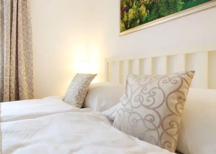 盖里斯特公寓 公寓 *